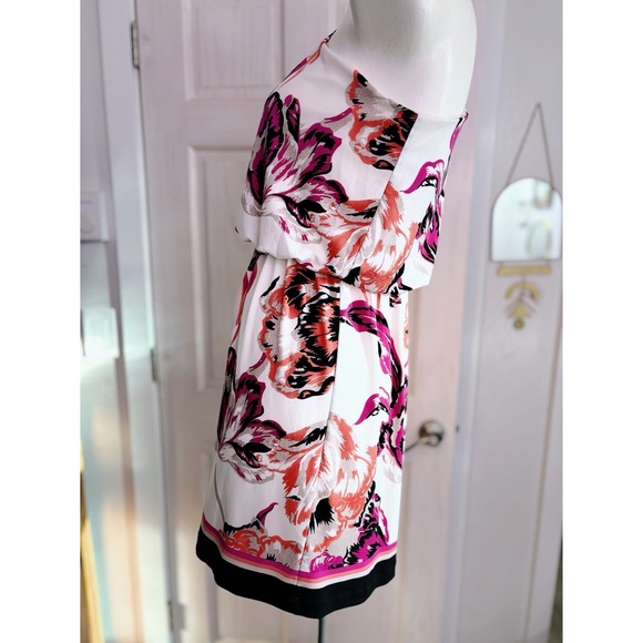 Moving sale! GUC London Style One Shoulder Lined Mini Dress Size 6 - Stretchy - Picture 6 of 9